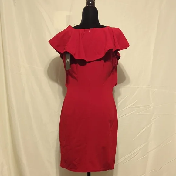 Missguided+ Bold Red Ruffle Mini Dress - Picture 3 of 5